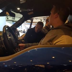 Meet your Posher, Cam